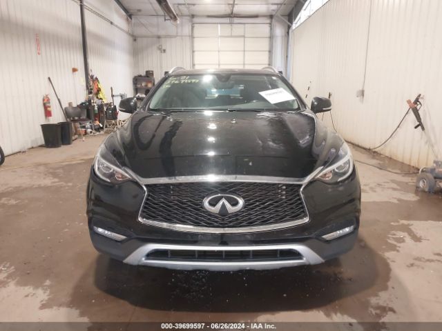SJKCH5CR1HA026266 Infiniti Qx30 Premium