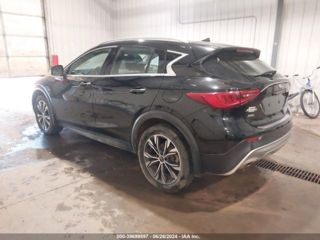 SJKCH5CR1HA026266 Infiniti Qx30 Premium