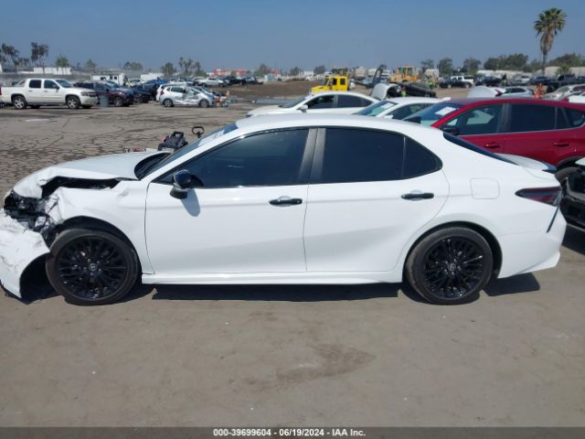 4T1G11AK0NU070210 Toyota Camry Se Nightshade Edition