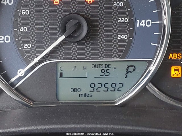 Toyota Corolla Le Plus 2015 5YFBURHEXFP362322 Image 15