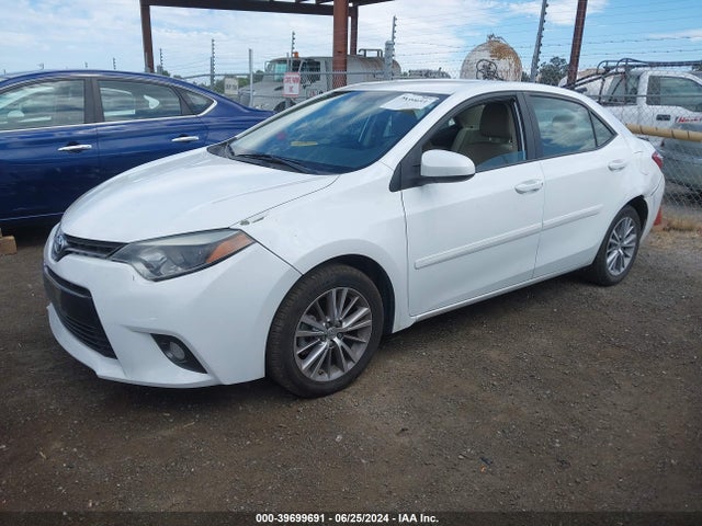 Toyota Corolla Le Plus 2015 5YFBURHEXFP362322 Image 2
