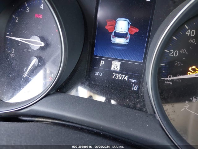 Toyota C-HR LE 2021 JTNKHMBX3M1112211 Image 15