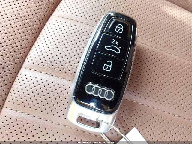 WA15AAGE4RB014425 Audi Q8