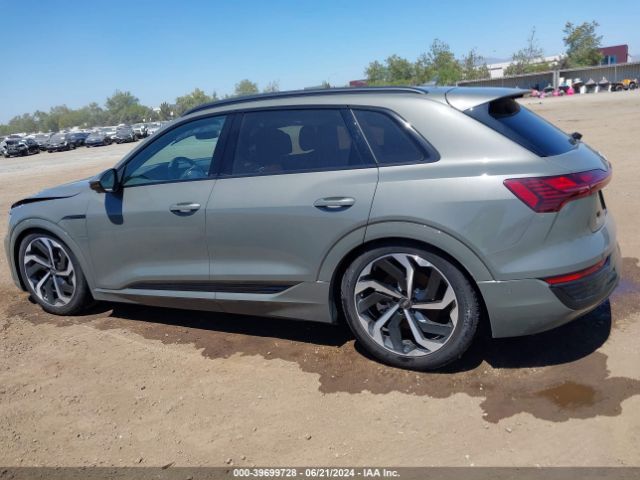 WA15AAGE4RB014425 Audi Q8