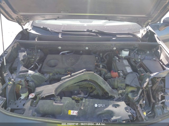 Toyota Rav4 Xle 2020 2T3P1RFV1LC101228 Image 10