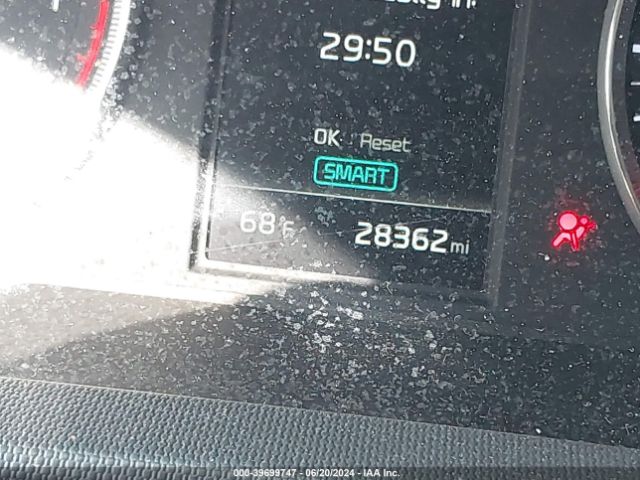 5XXG14J28NG156926 KIA K5 LXS