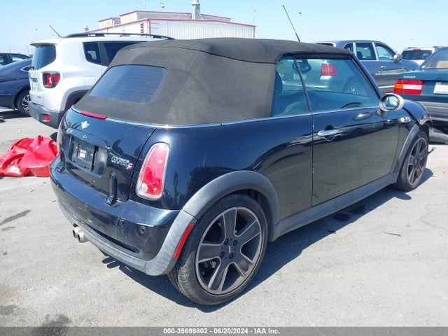 2006 MINI COOPER S WMWRH33546TK59085 Photo 3