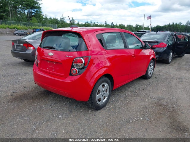 Chevrolet Sonic Ls Auto 2015 1G1JA6SGXF4144339 Image 4