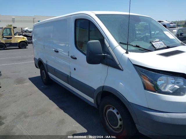 Ford Transit-150 2016 1FTYE1ZM1GKB40640 Image 13