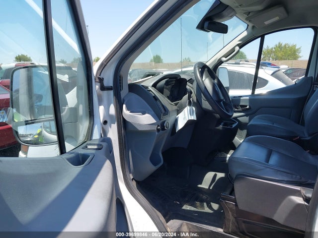 Ford Transit-150 2016 1FTYE1ZM1GKB40640 Image 5