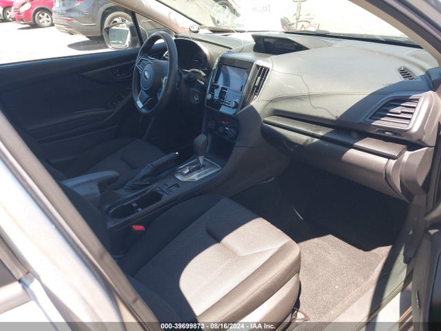 Subaru Impreza 2.0i Premium 2017 4S3GTAD66H3747865 Image 5