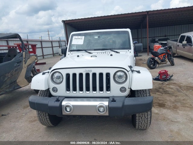 1C4BJWEG2HL751657 Jeep Wrangler Unlimited Sahara 4x4