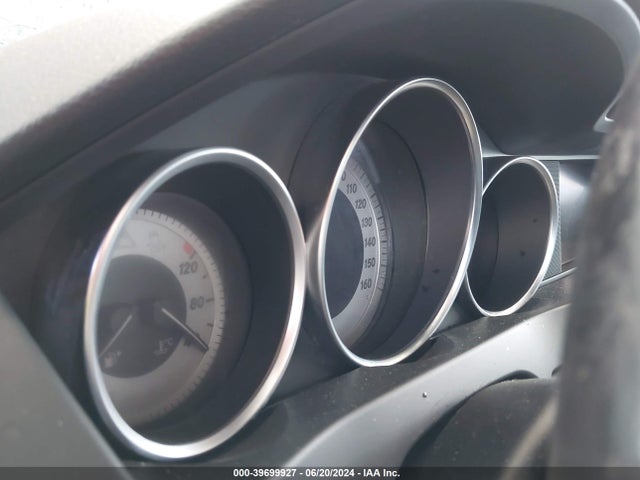 WDDGF4HB9EA952402 Mercedes-Benz C 250 Luxury/sport