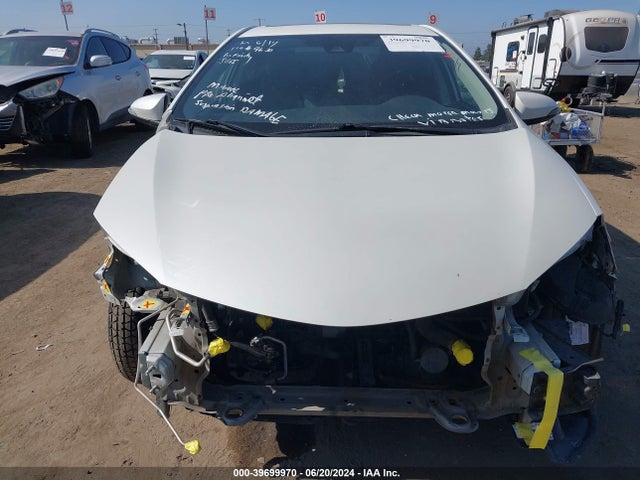 Toyota COROLLA SE 2017 5YFBURHEXHP651879 Image 13