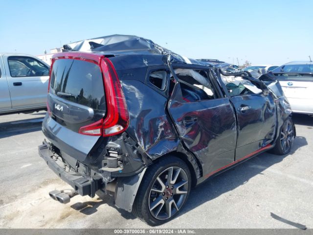 KNDJ53AF5N7818509 KIA Soul Turbo