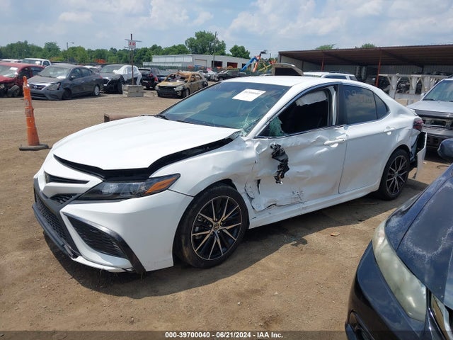 Toyota CAMRY SE 2023 4T1G11AKXPU778418 Image 2