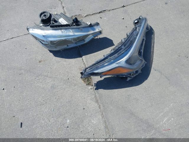 WA1LAAF76JD028278 Audi Q7 3.0t Premium