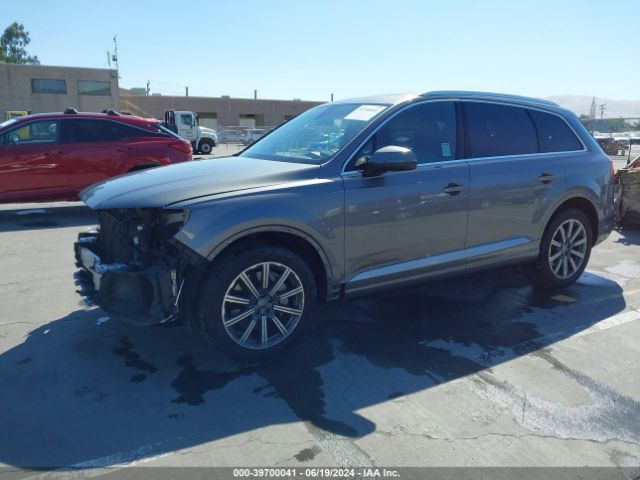 WA1LAAF76JD028278 Audi Q7 3.0t Premium