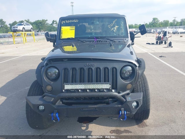 1C4BJWDG6HL704889 Jeep Wrangler Unlimited Sport 4x4