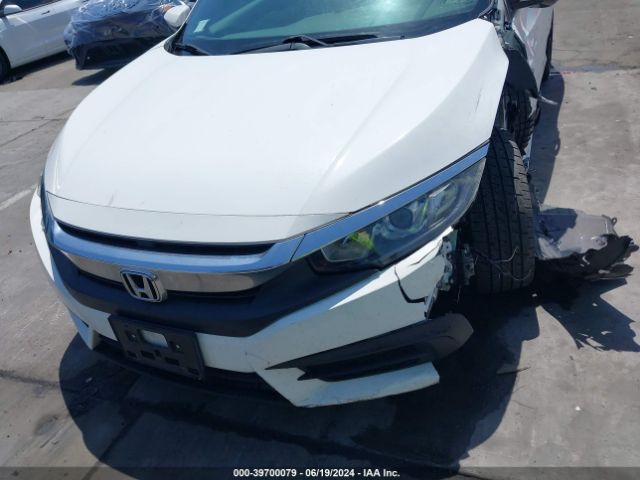 2HGFC4B00JH305793 Honda Civic Lx-p