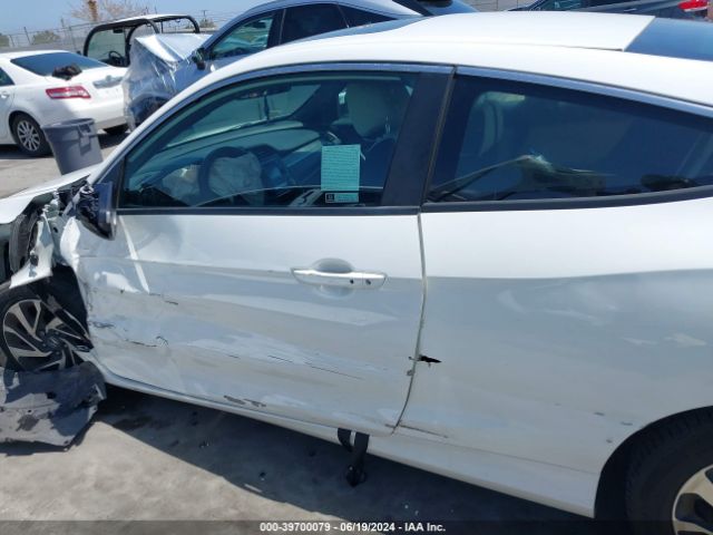 2HGFC4B00JH305793 Honda Civic Lx-p