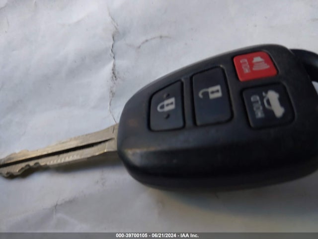 Toyota COROLLA SE 2019 5YFBURHE6KP920516 Image 11
