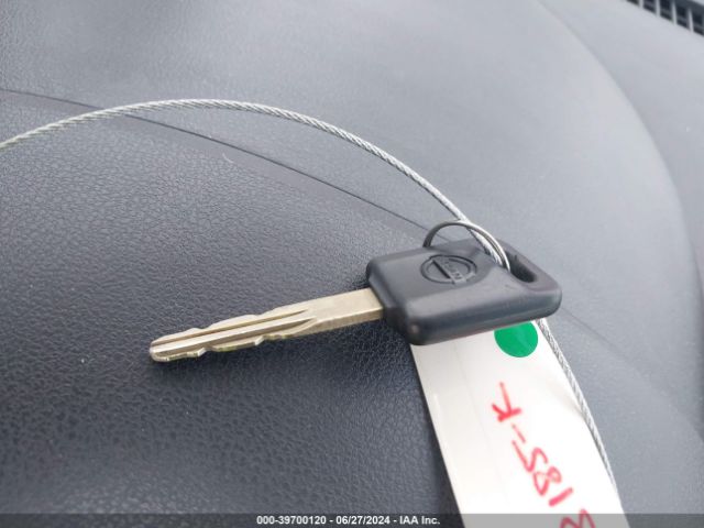 3N1CN7AP8JL802371 Nissan Versa 1.6 S