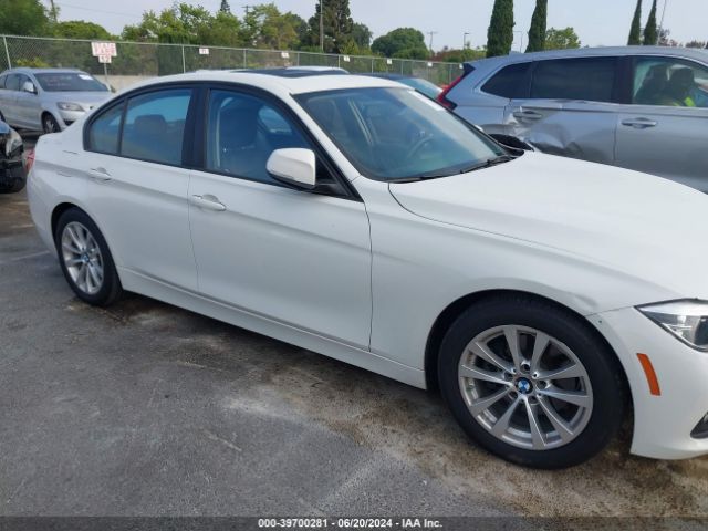 WBA8E1G55JNU92781 BMW 320i