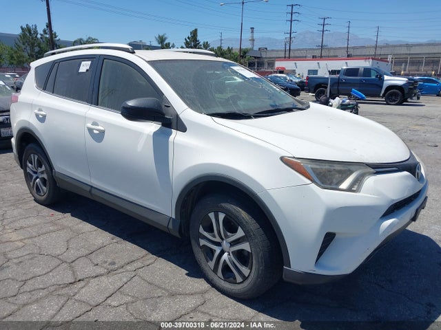 Toyota RAV4 LE 2016 JTMZFREV9GJ077369 главное изображение