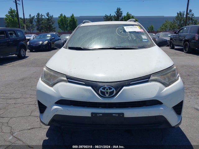 Toyota RAV4 LE 2016 JTMZFREV9GJ077369 Image 12