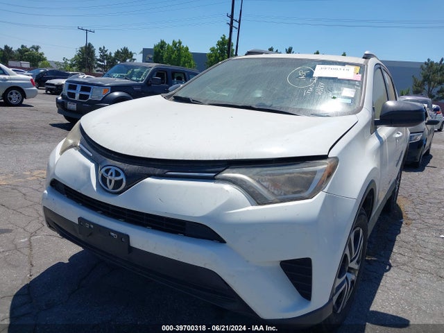 Toyota RAV4 LE 2016 JTMZFREV9GJ077369 Image 6