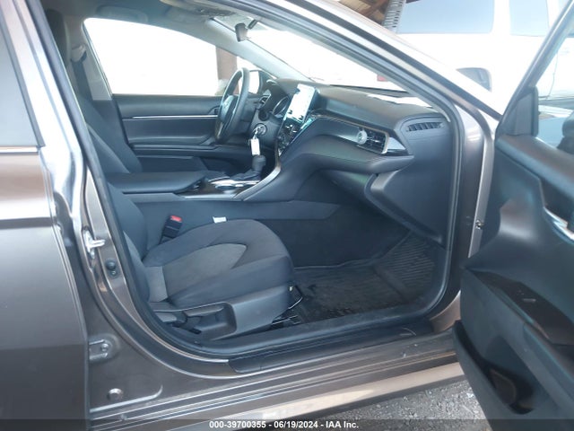 Toyota CAMRY LE 2021 4T1C11AK7MU447094 Image 5