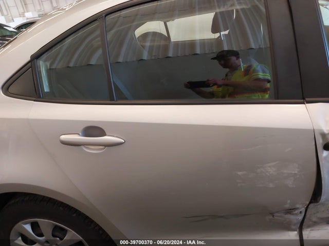 Toyota COROLLA LE 2020 JTDEPRAE2LJ015050 Image 21