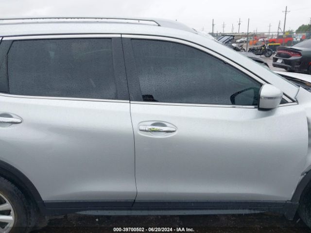 5N1AT2MT8LC720401 Nissan Rogue S Fwd