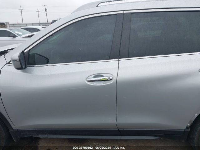 5N1AT2MT8LC720401 Nissan Rogue S Fwd