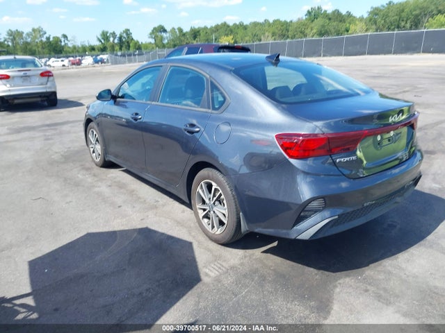 KIA Forte Lxs 2023 3KPF24AD6PE651468 Image 3