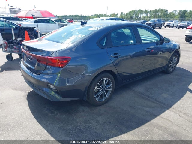 KIA Forte Lxs 2023 3KPF24AD6PE651468 Image 4