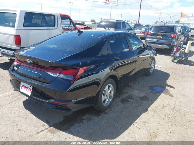 KMHLL4AG1NU343287 Hyundai ELANTRA SE