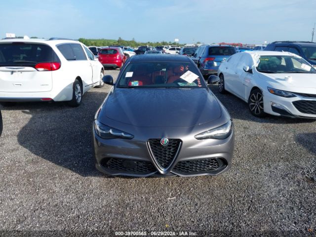ZARFAMBNXR7682791 Alfa Romeo Giulia Ti Rwd