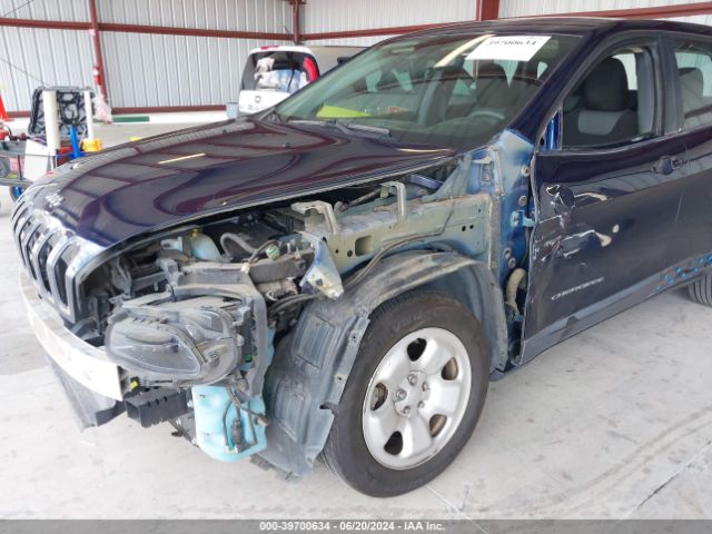 1C4PJLAB1FW517066 Jeep Cherokee Sport
