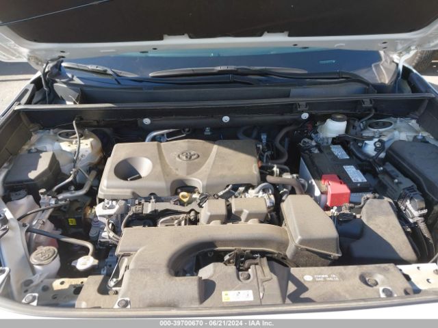 2T3A1RFV5NW285144 Toyota Rav4 Xle Premium