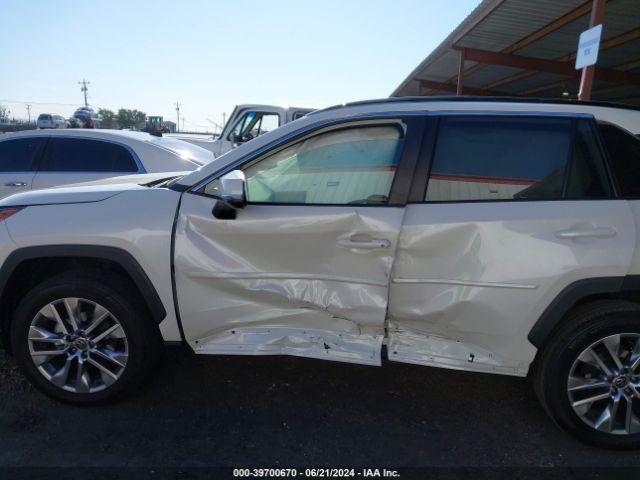 2T3A1RFV5NW285144 Toyota Rav4 Xle Premium