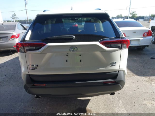 2T3A1RFV5NW285144 Toyota Rav4 Xle Premium