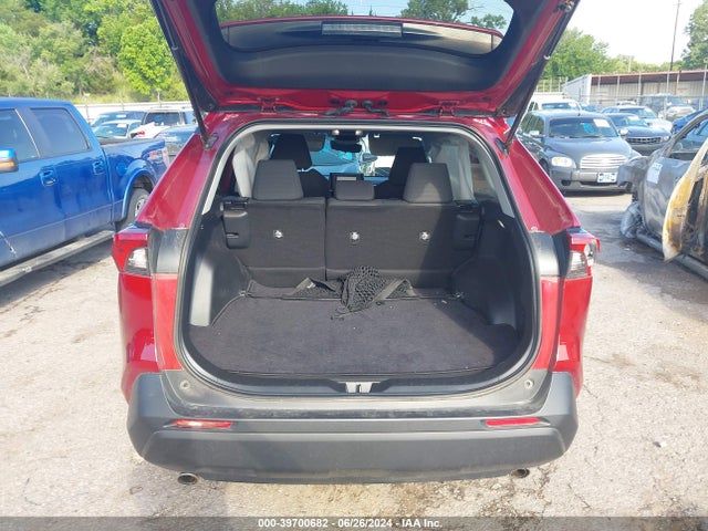 Toyota RAV4 LE 2022 2T3H1RFV1NW221097 Image 16