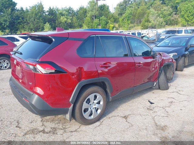 Toyota RAV4 LE 2022 2T3H1RFV1NW221097 Image 4