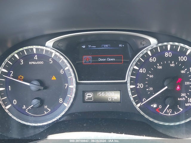 39700843 :رقم المزاد ، 5N1AL0MM4DC350868 vin ، 2013 Infiniti Jx35 مزاد بيع