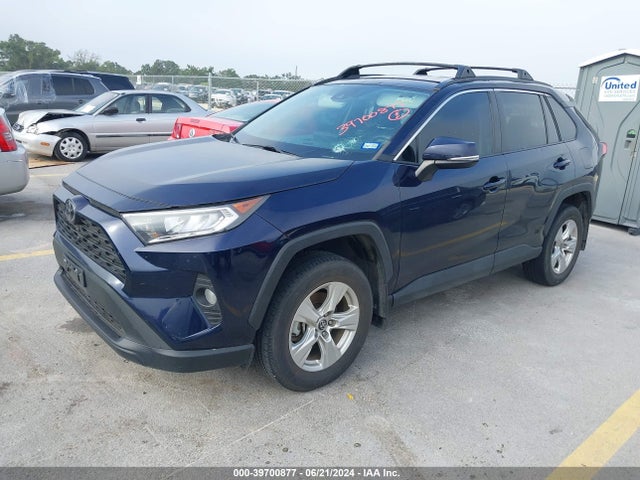 Toyota Rav4 Xle 2021 2T3W1RFV0MW156586 Image 2
