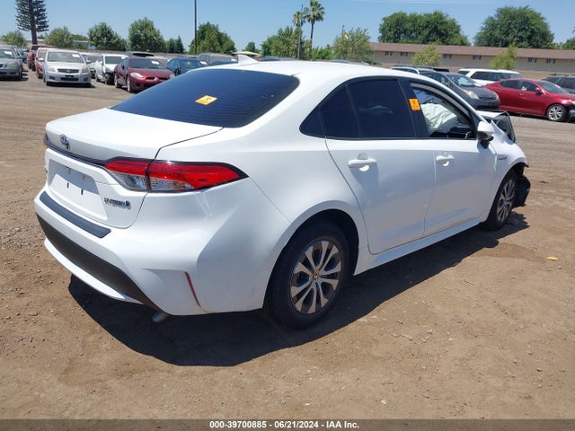 Toyota Corolla Hybrid Le 2021 JTDEAMDE5MJ007803 Image 4