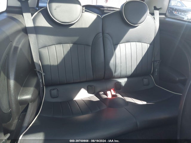 2007 MINI COOPER S WMWMF73547TT83866 Photo 7