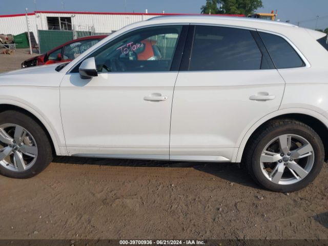 WA1CNAFY2K2101513 Audi Q5 45 Premium